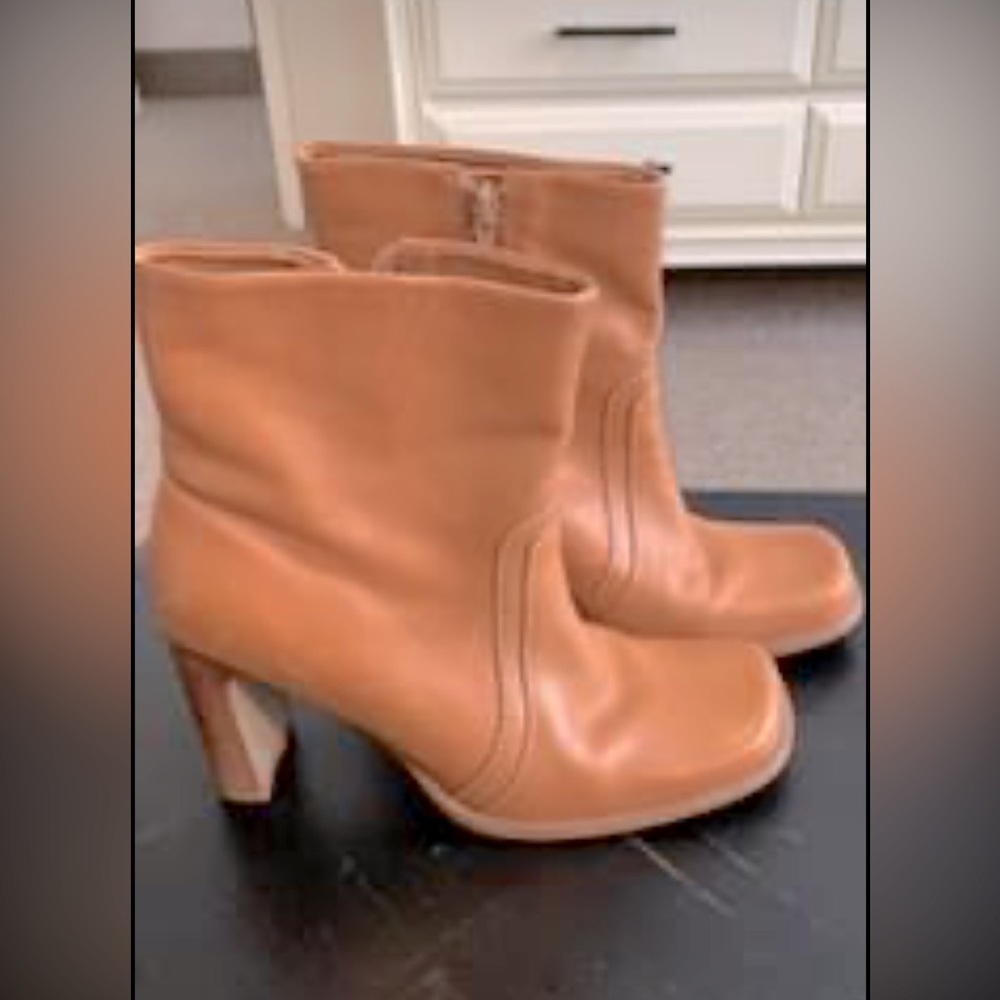 Tan bootie